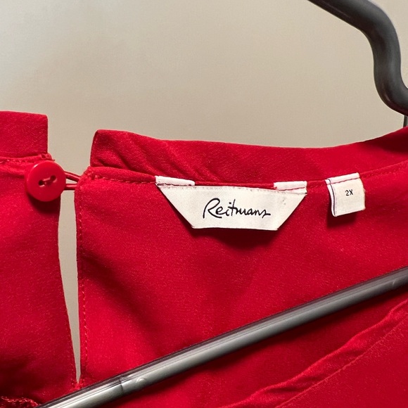 Woman’s blouse (size 2x) - Picture 5 of 6